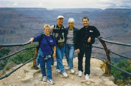Die Familie Cumbrowski am Grand Canyon im September 2002